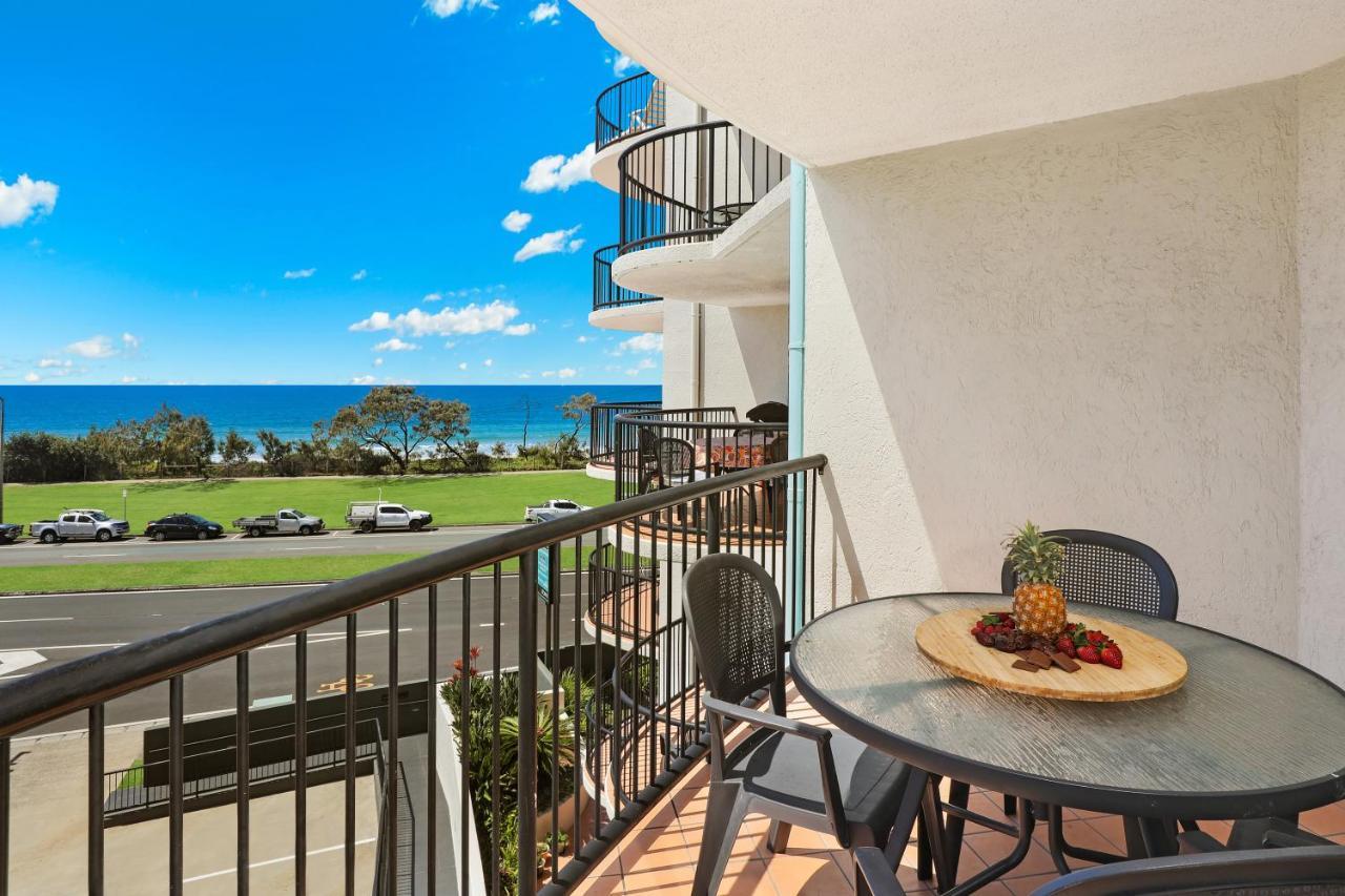 Ocean Boulevard Alexandra Headland Exterior photo